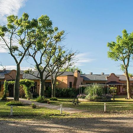 Pampas Del Sur Hotel Y Spa De Campo Cañuelas Extérieur photo
