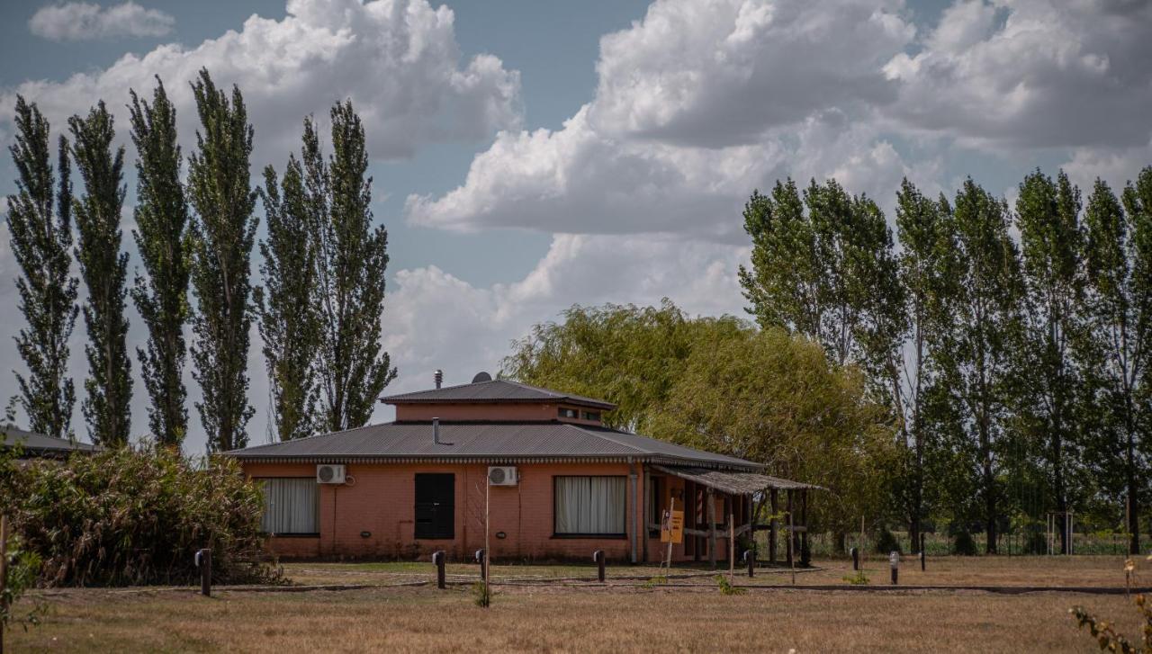 Pampas Del Sur Hotel Y Spa De Campo Cañuelas Extérieur photo